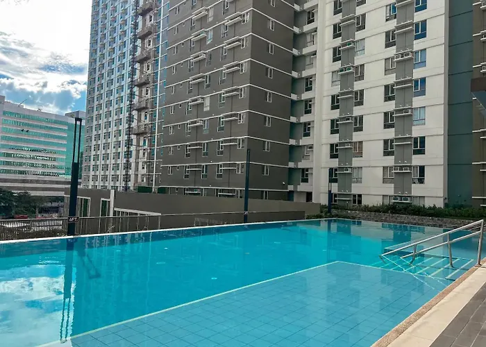 Modern & Cozy Homey In Avida Riala Towers It Park T2 Apartment