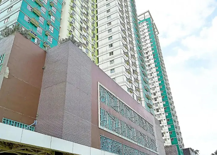Modern & Cozy Homey In Avida Riala Towers It Park T2 Apartment